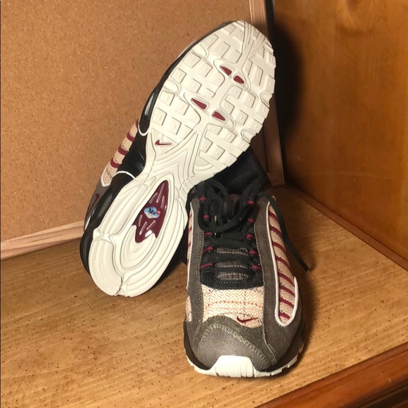 Nike Air Max Tailwind 4 Olive - Picture 2 of 4